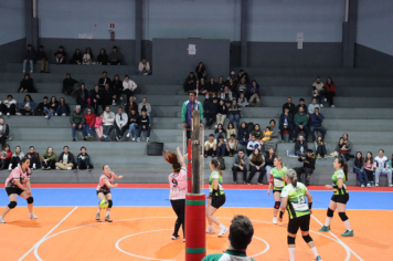 Foto - CAMPEONATO MUNICIPAL DE VÔLEI FEMININO 