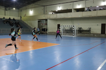 Foto - CAMPEONATO MUNICIPAL DE HANDEBOL FEMININO