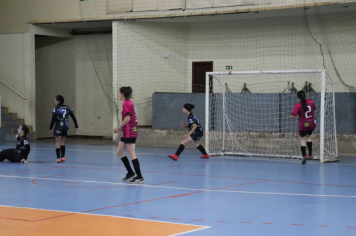 Foto - CAMPEONATO POPULAR MUNICIPAL DE FUTSAL FEMININO