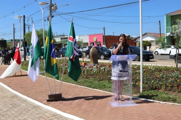 Foto - Prefeitura inaugura Praça Rivadávia Vargas Neto e amplia espaços de convivência na cidade