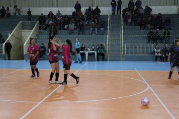 Foto - CAMPEONATO POPULAR MUNICIPAL DE FUTSAL FEMININO