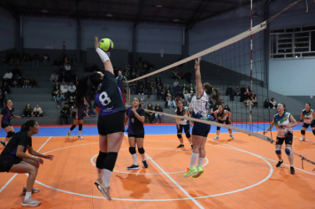 Foto - CAMPEONATO MUNICIPAL DE VÔLEI FEMININO 