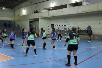 Foto - CAMPEONATO MUNICIPAL DE HANDEBOL FEMININO