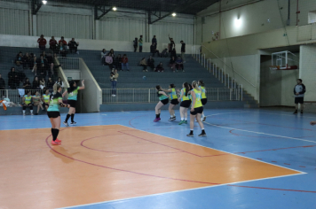 Foto - CAMPEONATO MUNICIPAL DE HANDEBOL FEMININO