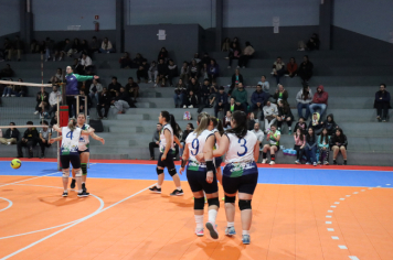 Foto - CAMPEONATO MUNICIPAL DE VÔLEI FEMININO 