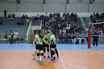Foto - FINAL DO CAMPEONATO MUNICIPAL DE VÔLEI FEMININO