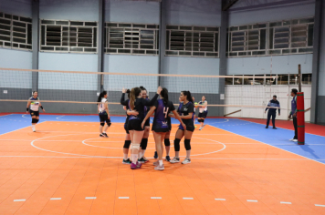 Foto - CAMPEONATO MUNICIPAL DE VÔLEI FEMININO 