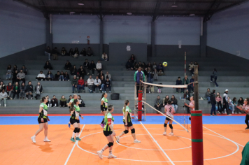 Foto - CAMPEONATO MUNICIPAL DE VÔLEI FEMININO 