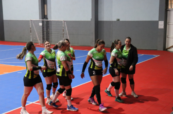 Foto - CAMPEONATO MUNICIPAL DE VÔLEI FEMININO 
