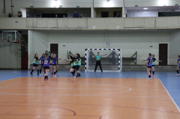 Foto - CAMPEONATO MUNICIPAL DE HANDEBOL FEMININO