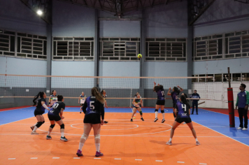Foto - CAMPEONATO MUNICIPAL DE VÔLEI FEMININO 