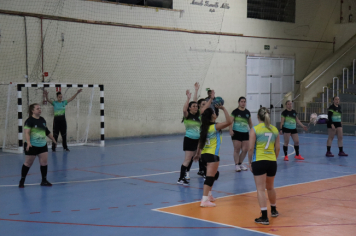 Foto - CAMPEONATO MUNICIPAL DE HANDEBOL FEMININO