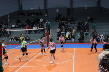 Foto - CAMPEONATO MUNICIPAL DE VÔLEI FEMININO 