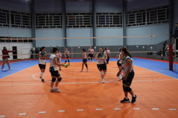Foto - CAMPEONATO MUNICIPAL DE VÔLEI FEMININO 