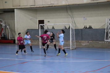 Foto - CAMPEONATO POPULAR MUNICIPAL DE FUTSAL FEMININO