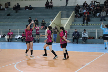 Foto - CAMPEONATO POPULAR MUNICIPAL DE FUTSAL FEMININO