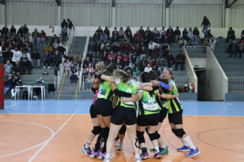 Foto - FINAL DO CAMPEONATO MUNICIPAL DE VÔLEI FEMININO