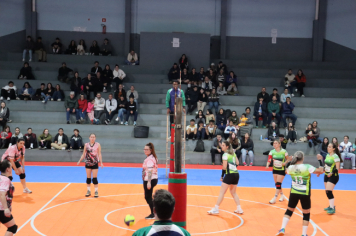 Foto - CAMPEONATO MUNICIPAL DE VÔLEI FEMININO 