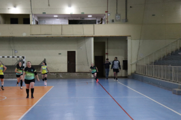 Foto - CAMPEONATO MUNICIPAL DE HANDEBOL FEMININO