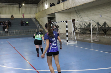 Foto - CAMPEONATO MUNICIPAL DE HANDEBOL FEMININO