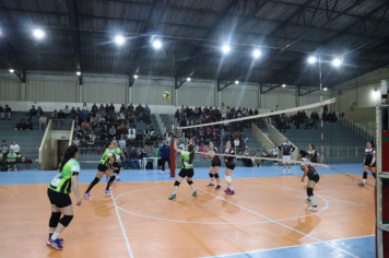 Foto - FINAL DO CAMPEONATO MUNICIPAL DE VÔLEI FEMININO