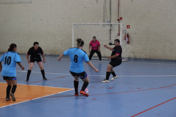 Foto - CAMPEONATO POPULAR MUNICIPAL DE FUTSAL FEMININO