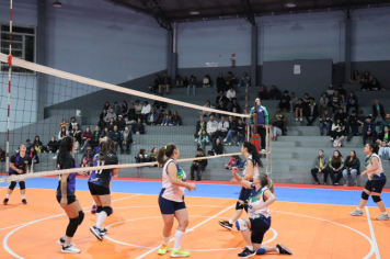 Foto - CAMPEONATO MUNICIPAL DE VÔLEI FEMININO 
