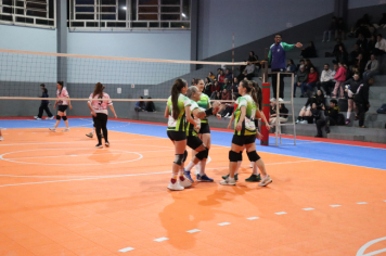 Foto - CAMPEONATO MUNICIPAL DE VÔLEI FEMININO 
