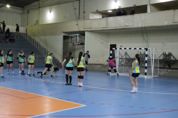 Foto - CAMPEONATO MUNICIPAL DE HANDEBOL FEMININO