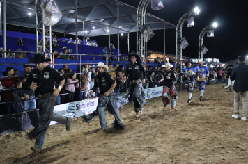 Foto - 4º Piraí Rodeo Fest - Gian e Giovani