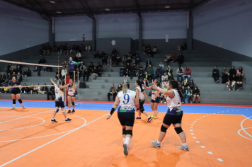 Foto - CAMPEONATO MUNICIPAL DE VÔLEI FEMININO 