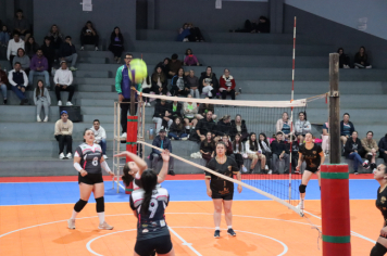 Foto - CAMPEONATO MUNICIPAL DE VÔLEI FEMININO 