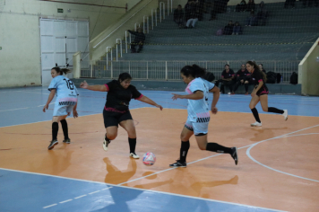 Foto - CAMPEONATO POPULAR MUNICIPAL DE FUTSAL FEMININO