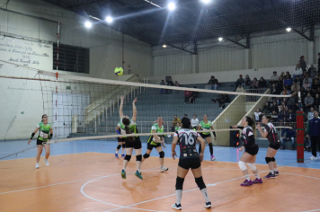 Foto - FINAL DO CAMPEONATO MUNICIPAL DE VÔLEI FEMININO