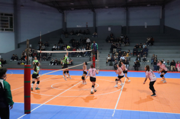 Foto - CAMPEONATO MUNICIPAL DE VÔLEI FEMININO 
