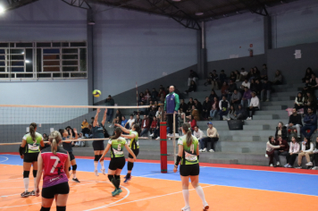 Foto - CAMPEONATO MUNICIPAL DE VÔLEI FEMININO 