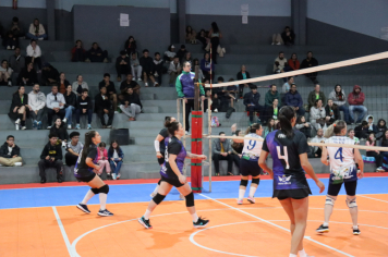 Foto - CAMPEONATO MUNICIPAL DE VÔLEI FEMININO 