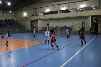 Foto - CAMPEONATO POPULAR MUNICIPAL DE FUTSAL FEMININO