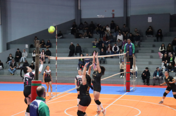 Foto - CAMPEONATO MUNICIPAL DE VÔLEI FEMININO 