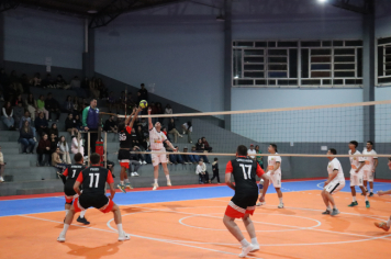 Foto - CAMPEONATO MUNICIPAL DE VÔLEI MASCULINO