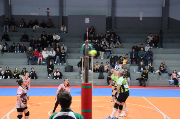 Foto - CAMPEONATO MUNICIPAL DE VÔLEI FEMININO 