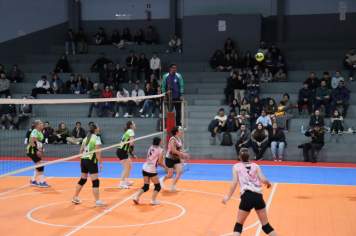 Foto - CAMPEONATO MUNICIPAL DE VÔLEI FEMININO 