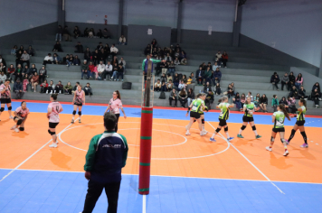 Foto - CAMPEONATO MUNICIPAL DE VÔLEI FEMININO 
