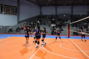 Foto - CAMPEONATO MUNICIPAL DE VÔLEI FEMININO 