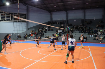 Foto - CAMPEONATO MUNICIPAL DE VÔLEI FEMININO 