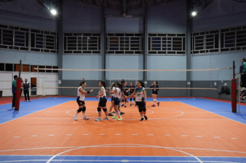 Foto - CAMPEONATO MUNICIPAL DE VÔLEI FEMININO 