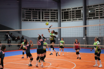 Foto - CAMPEONATO MUNICIPAL DE VÔLEI FEMININO 