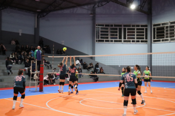 Foto - CAMPEONATO MUNICIPAL DE VÔLEI FEMININO 