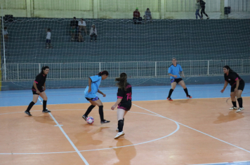 Foto - CAMPEONATO POPULAR MUNICIPAL DE FUTSAL FEMININO