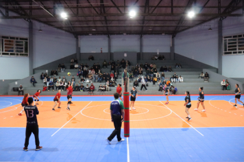 Foto - CAMPEONATO MUNICIPAL DE VÔLEI FEMININO 